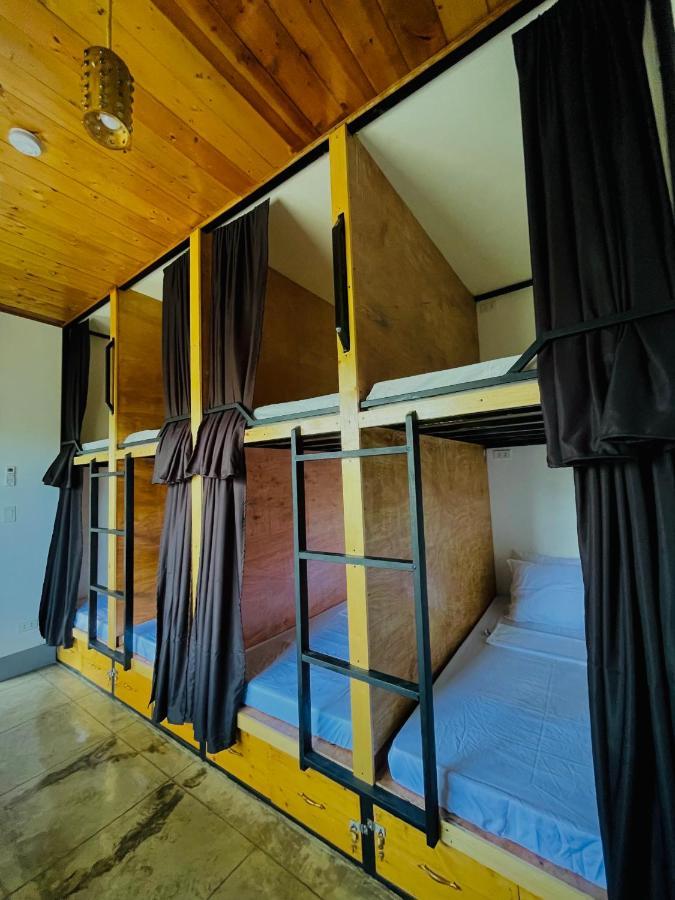 מואלבואל Momo Hostel מראה חיצוני תמונה